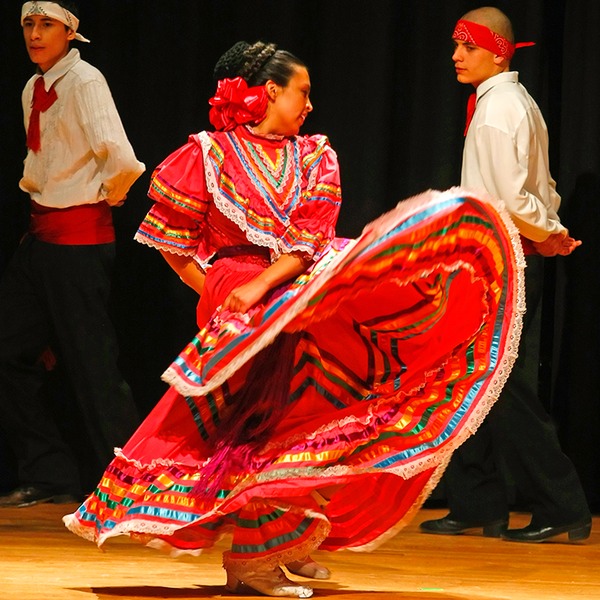 100225_EV Humanites Fest Flores de Colores Dance Troupe 10